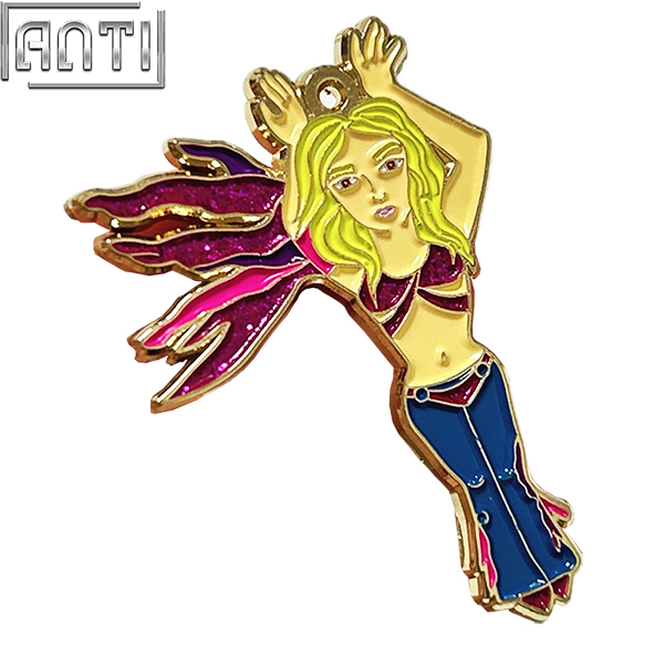 Distributor The Powerpuff Girls Pin Cartoon Cute Girl Pattern Design Red Glitter Gold Metal Soft Enamel Badge For Lovers Gift