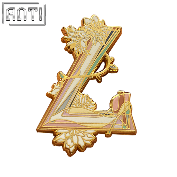 Custom Interesting Colorful L Design With White Flowers Lapel Pin Wholesale Manufacturer Hard Enamel Gold Metal Badge