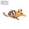 Fun Little Mouse Badge Smart Little Mouse Design Fashion Gold Metal Zinc Alloy Lapel Pin Wholesale Manufacturer