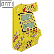 Personalized Cartoon Yellow Game Console Pin Fun And Cute Design Gold Metal Hard Enamel Badge Make An Enamel Pin For Gift