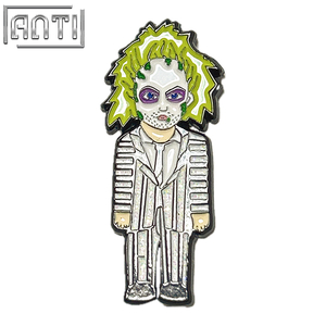 Trader Handsome Man With Yellow Hair Pin High Quality American Film Cartoon Character Black Nickel Metal Soft Enamel Badge
