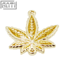 Wholesale Manufacturer Magnificent cool gold leaf glitter soft enamel zinc alloy Lapel Pin