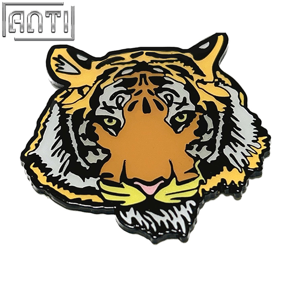 Producer Cartoon Mighty Tiger Head Design Badges Cute Little Animal Head Black Nickel Metal Badges Make An Enamel Pin For Gift