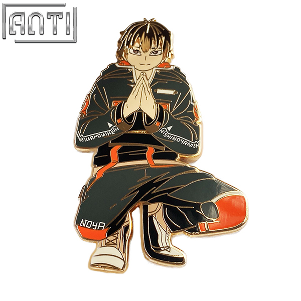 Custom Japanese Anime Characters Lapel Pin High Quality The Handsome Pose Of a Handsome Man Hard Enamel Gold Metal Badge